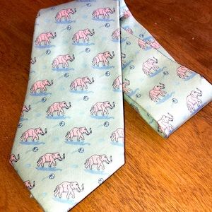 Vineyard Vines Light Green with Elephant Motif